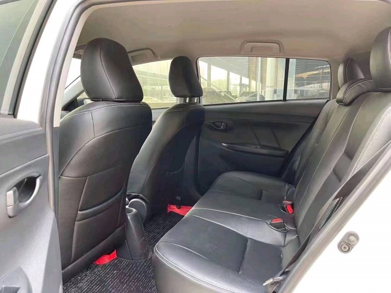 济宁21年丰田威驰6