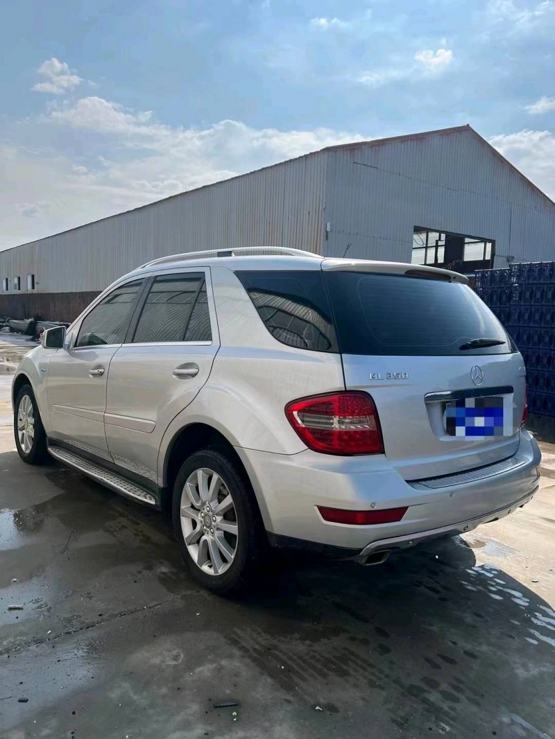 邯郸12年奔驰ML5