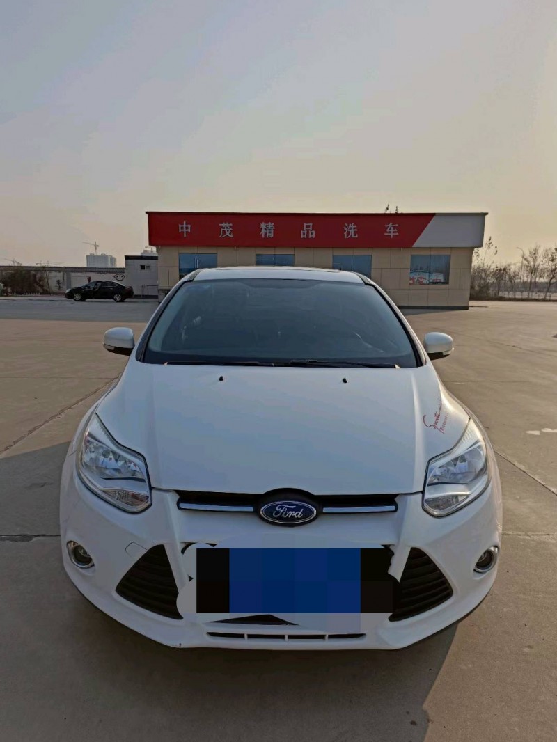 邯郸15年福特福克斯8