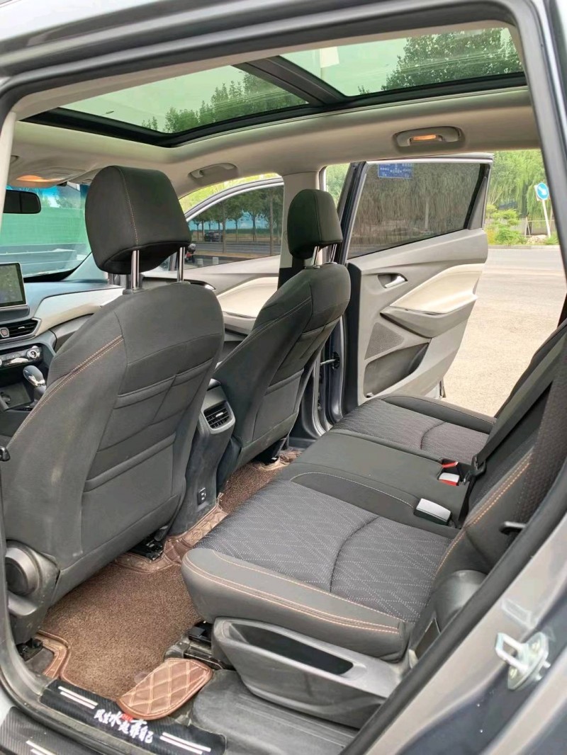 廊坊20年雪佛兰沃兰多6