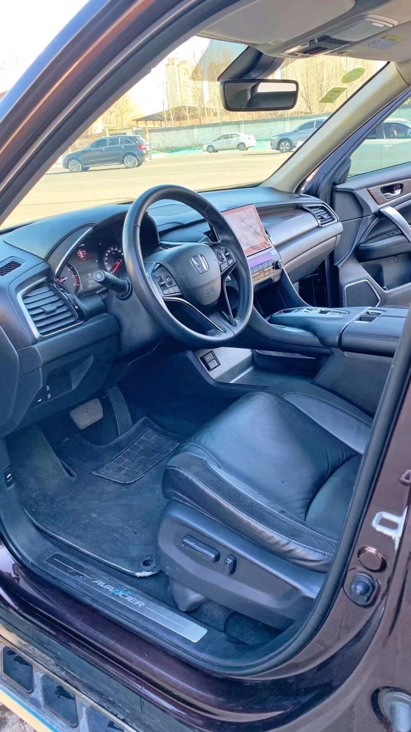 廊坊17年本田冠道4