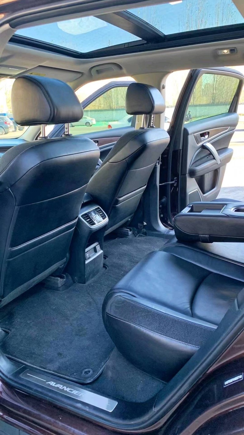 廊坊17年本田冠道5