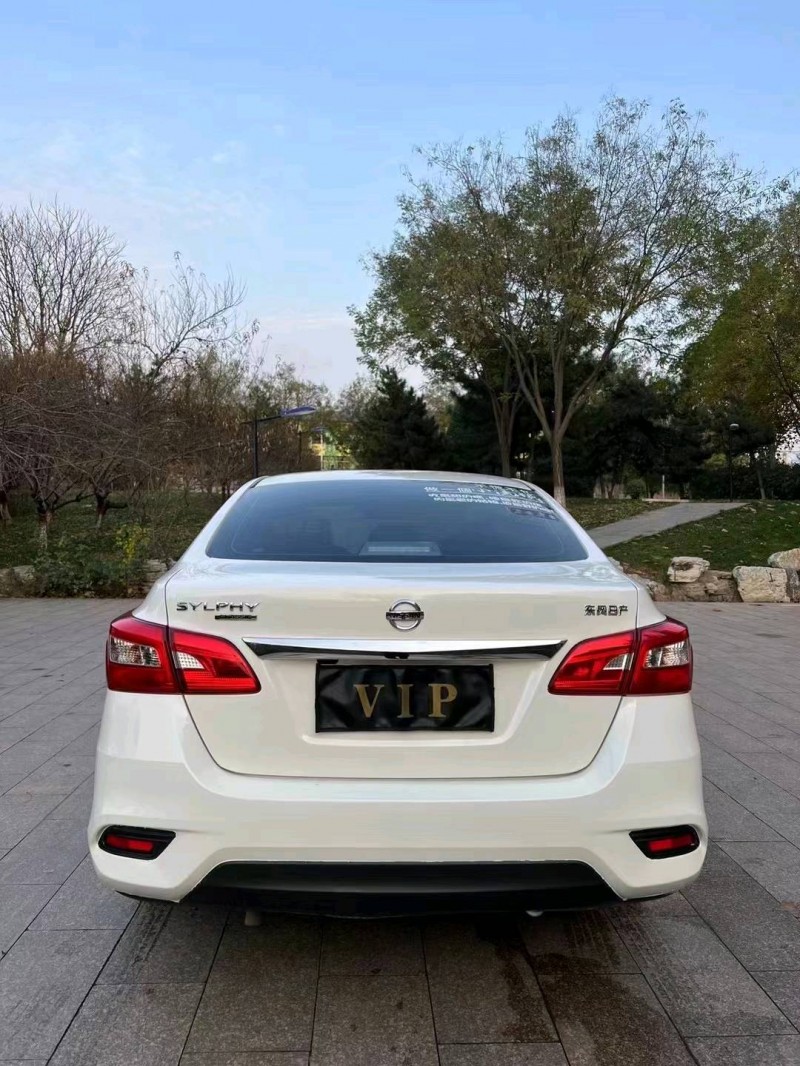 邯郸19年日产轩逸7