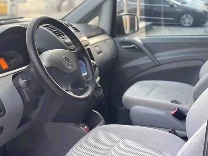 枣庄13年奔驰威霆7