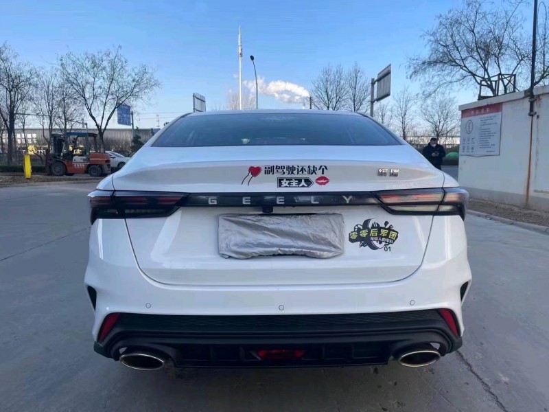 邯郸22年吉利缤瑞2