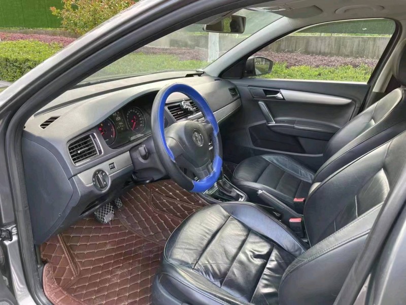 北京14年大众朗逸3