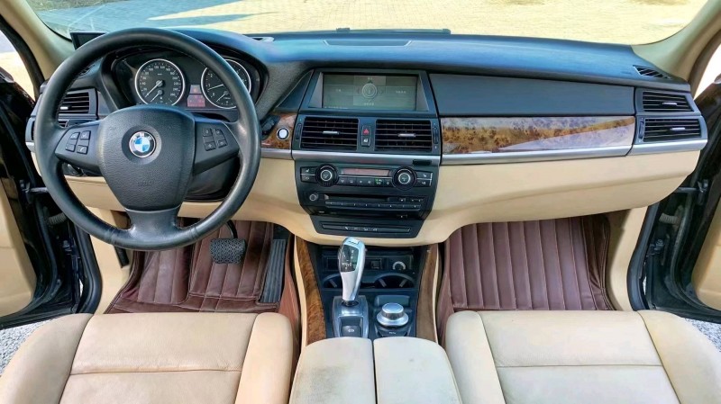 廊坊10年宝马X56