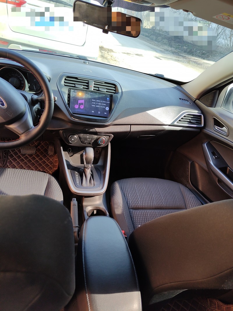 聊城20年福特福睿斯5