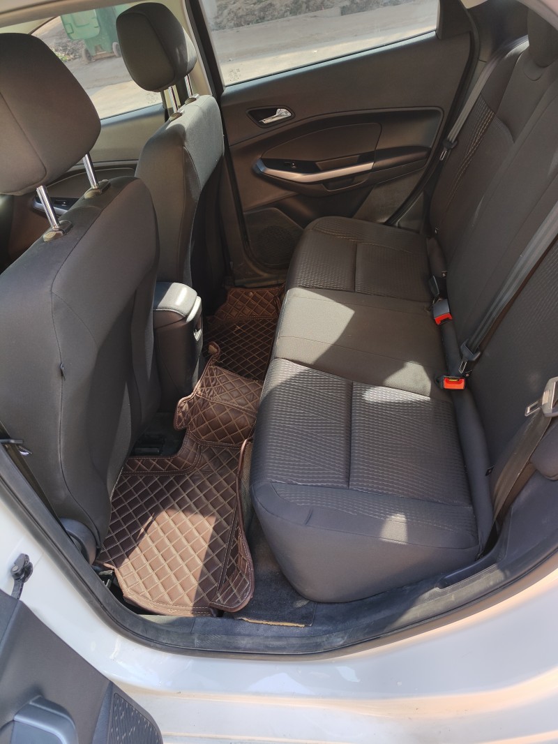 聊城20年福特福睿斯3