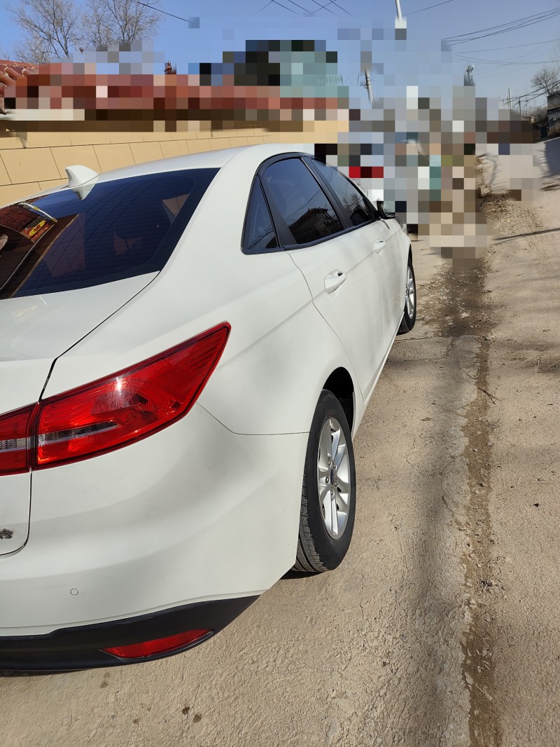 聊城20年福特福睿斯2