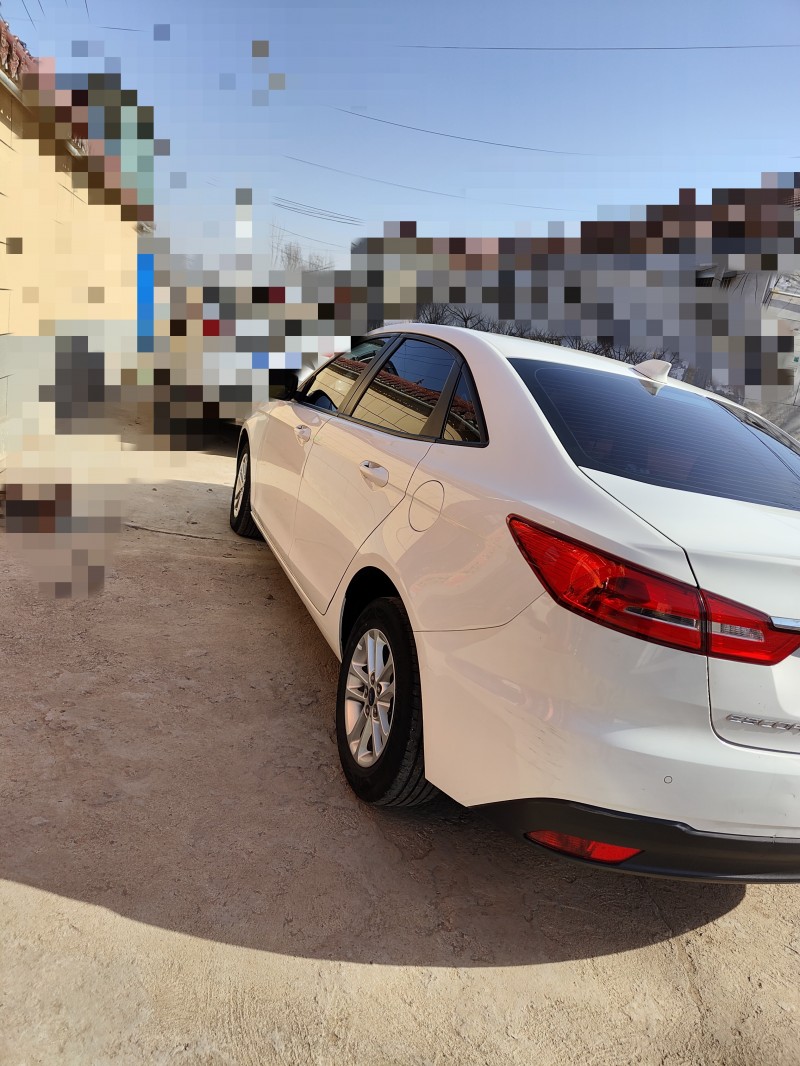 聊城20年福特福睿斯1