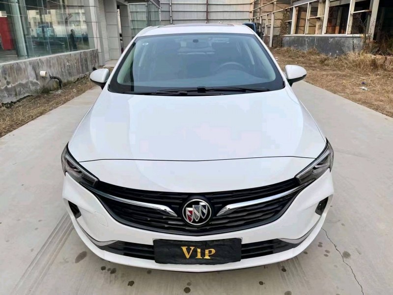 济宁22年别克威朗1