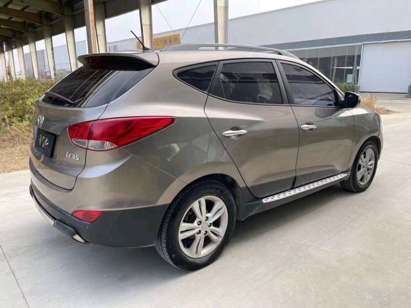 济宁13年现代ix358