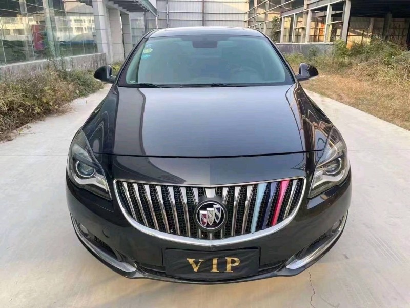 济宁14年别克君威1