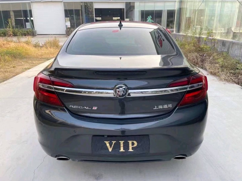 济宁14年别克君威9