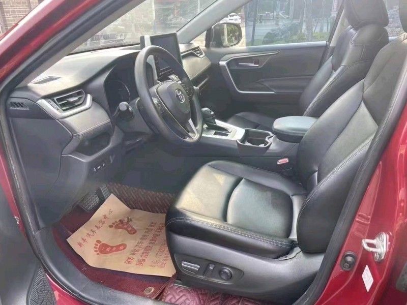 重庆20年丰田RAV4荣放4
