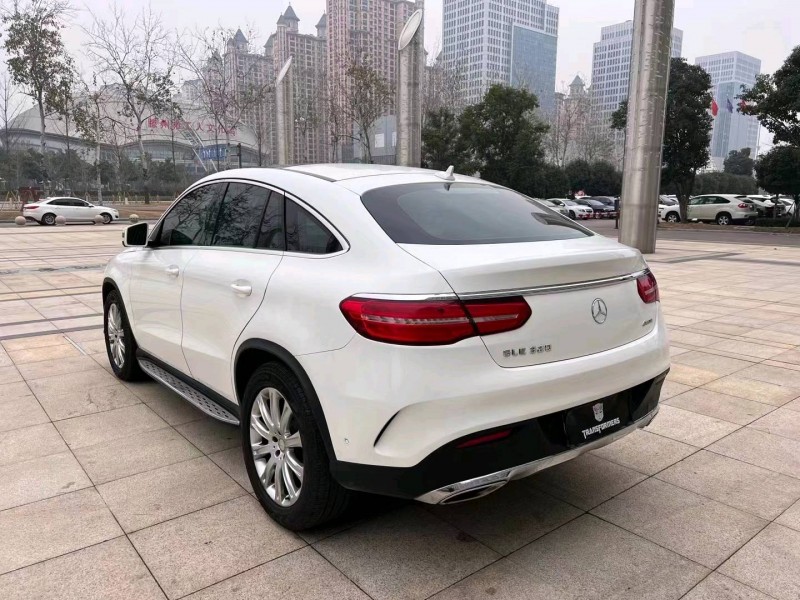 枣庄16年奔驰GLE9