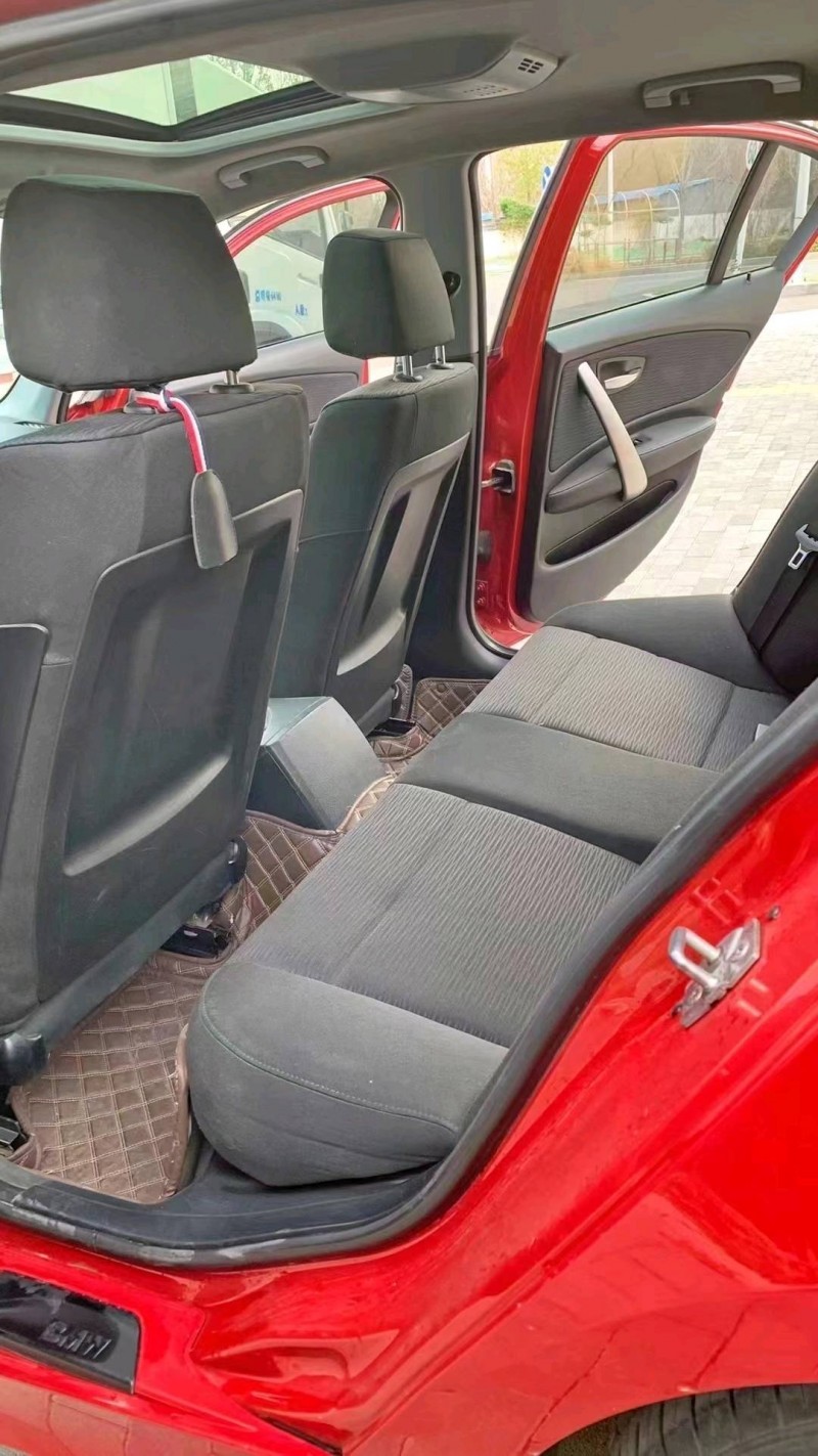 廊坊11年宝马1系5