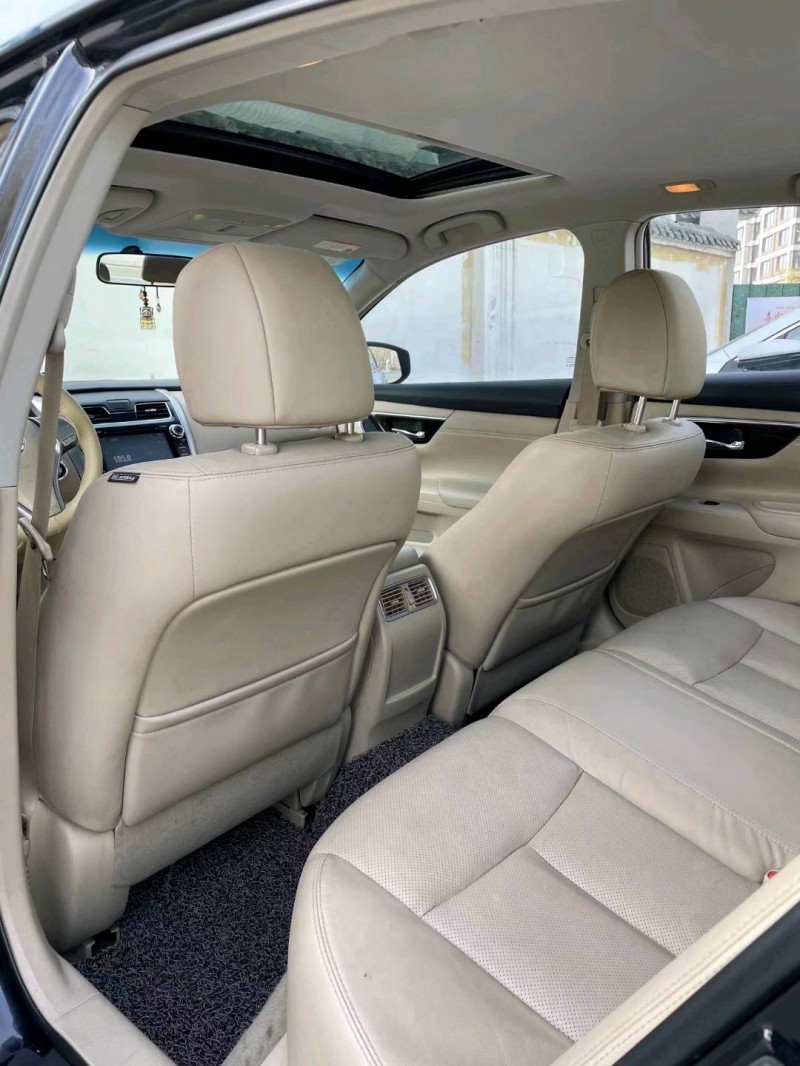 廊坊14年日产天籁5