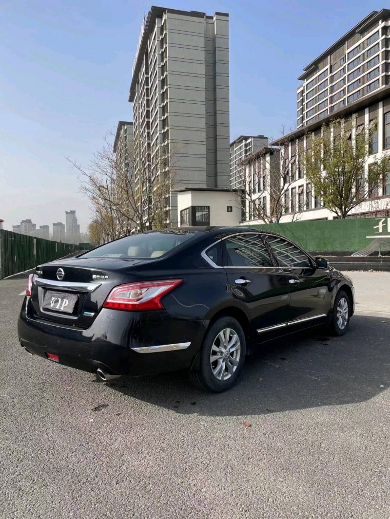 廊坊14年日产天籁7