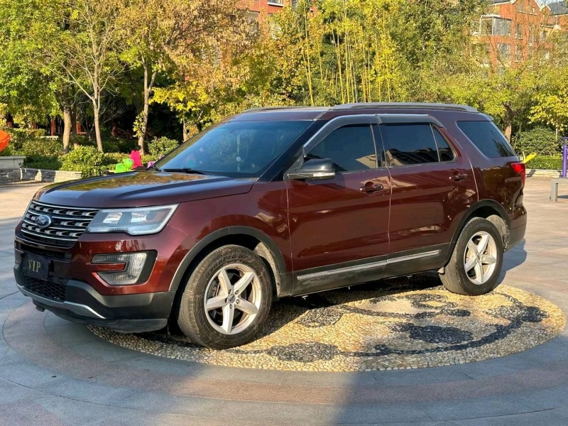 青岛16年福特探险者2