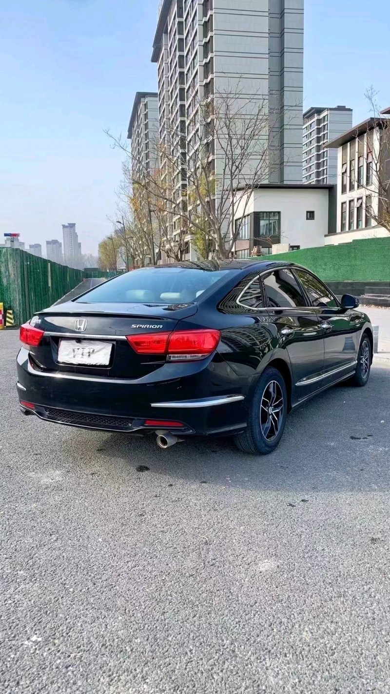 廊坊15年本田思铂睿4