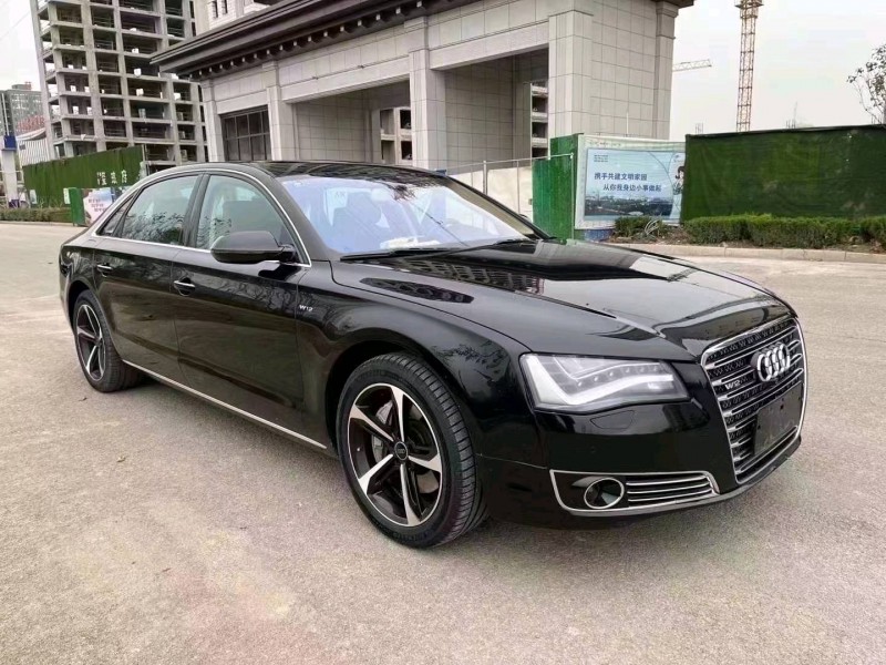 枣庄12年奥迪A8L7