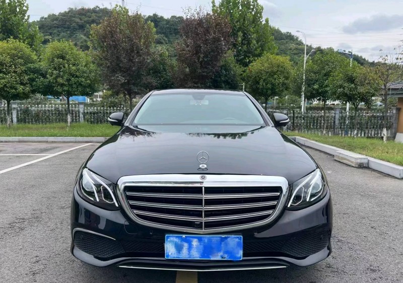 宜昌19年奔驰E1
