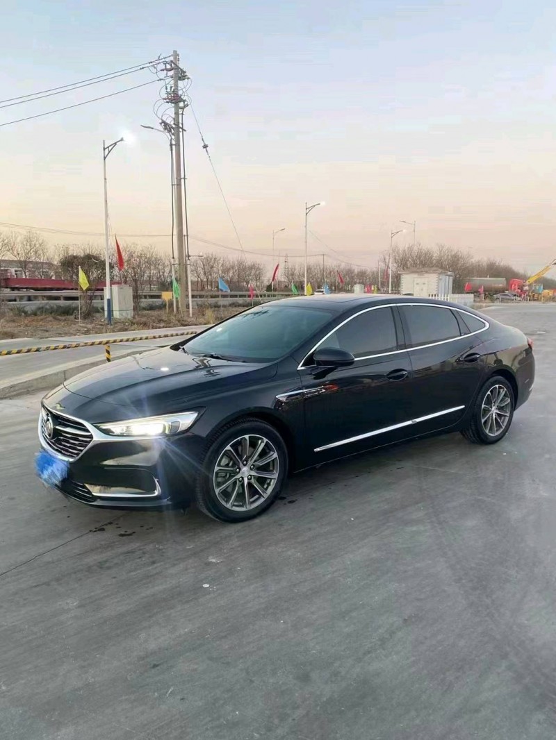 枣庄20年别克君越3