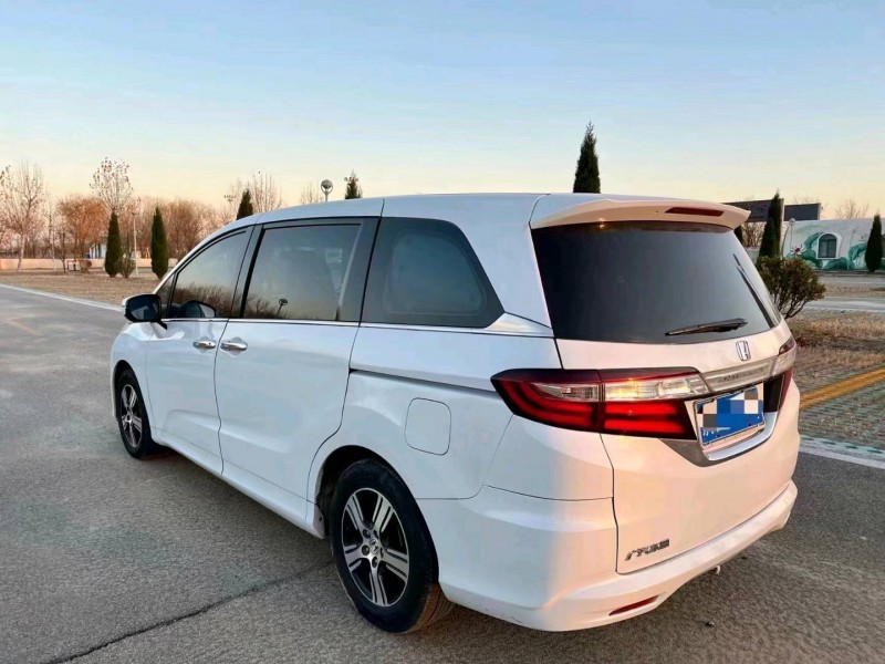 枣庄16年本田奥德赛3