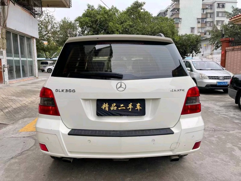 广州12年奔驰GLK9