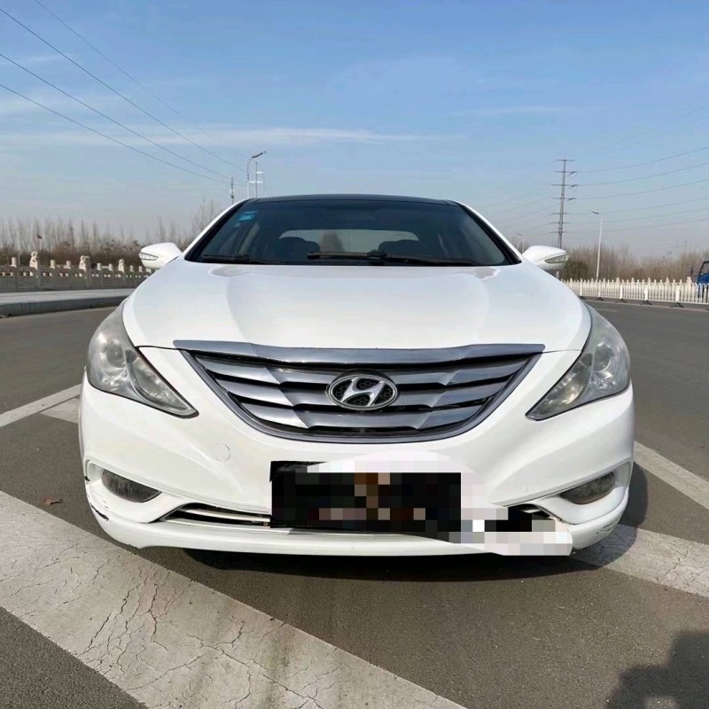 枣庄12年现代索纳塔八1
