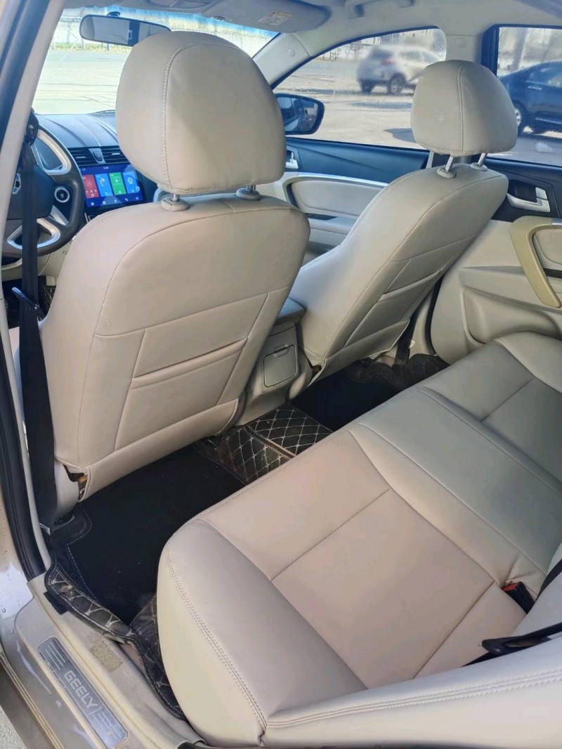 保定16年吉利帝豪2