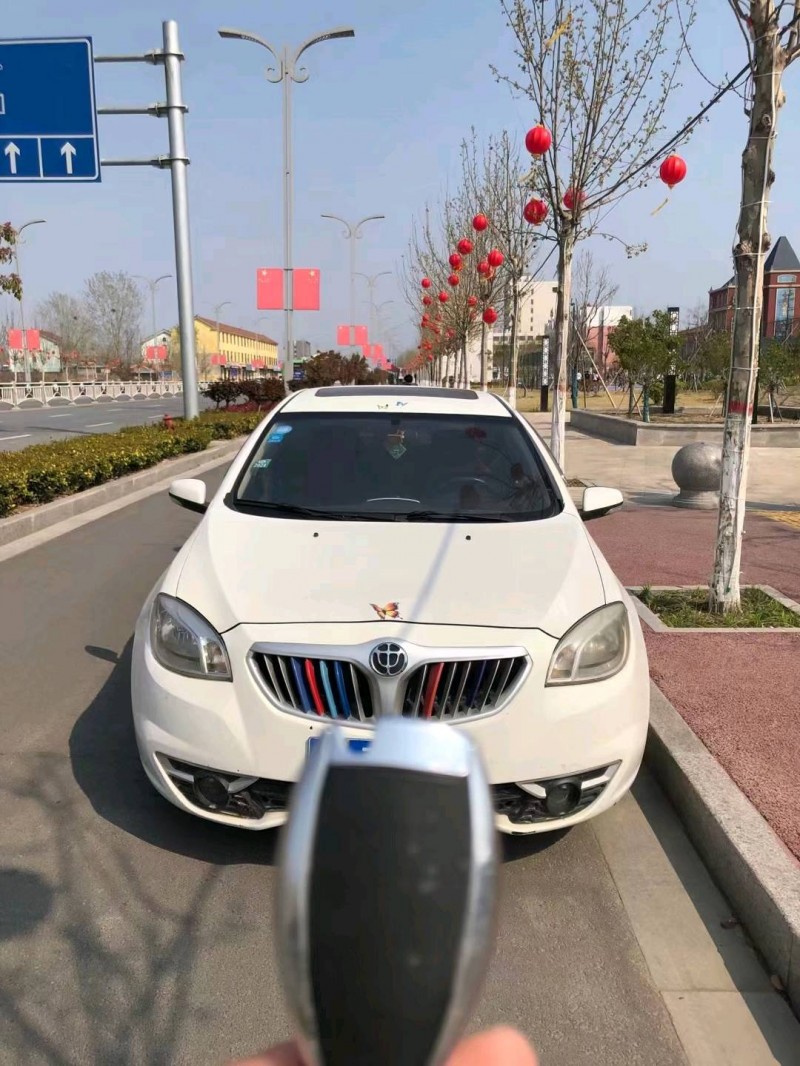 北京13年中华H3301