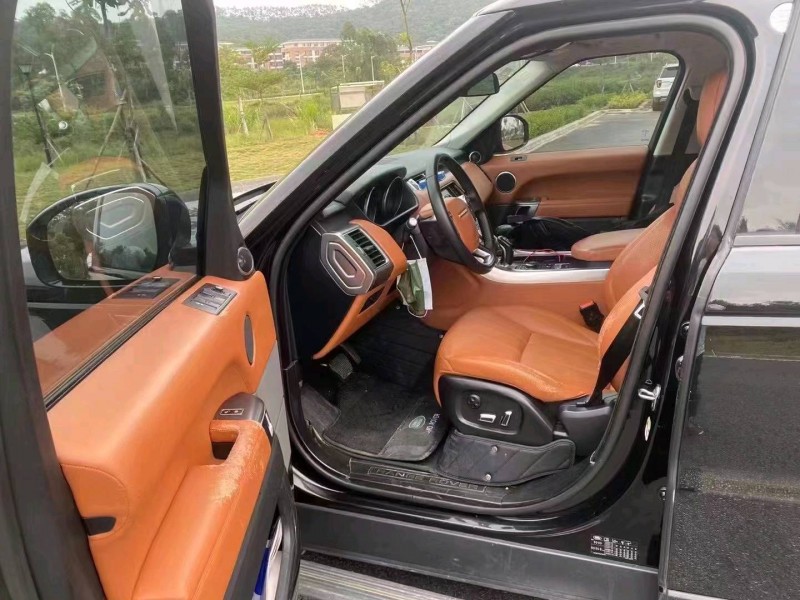 广州16年路虎揽胜运动5