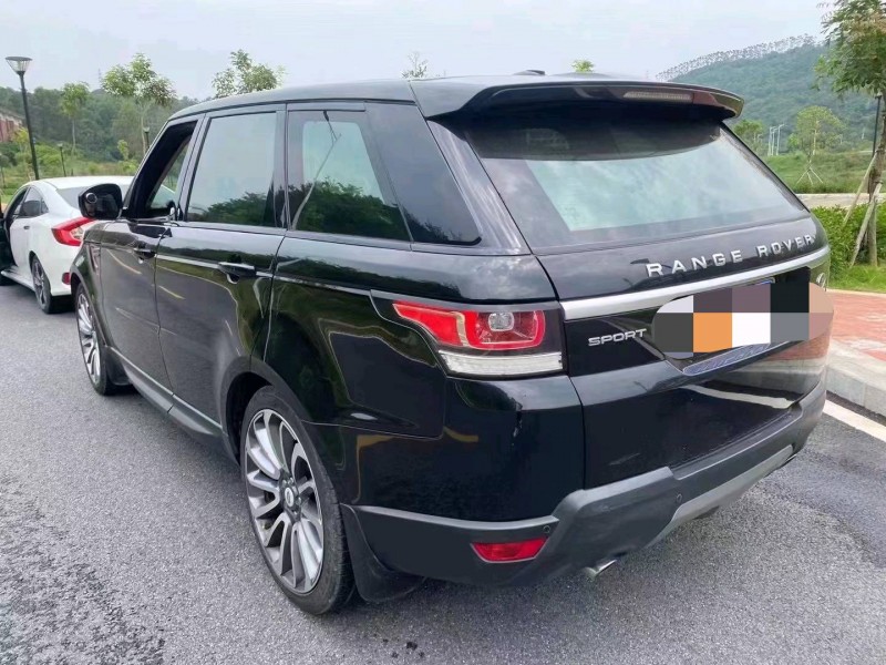 广州16年路虎揽胜运动8