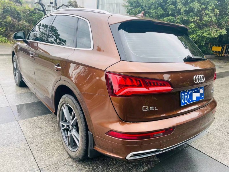 广州19年奥迪Q59