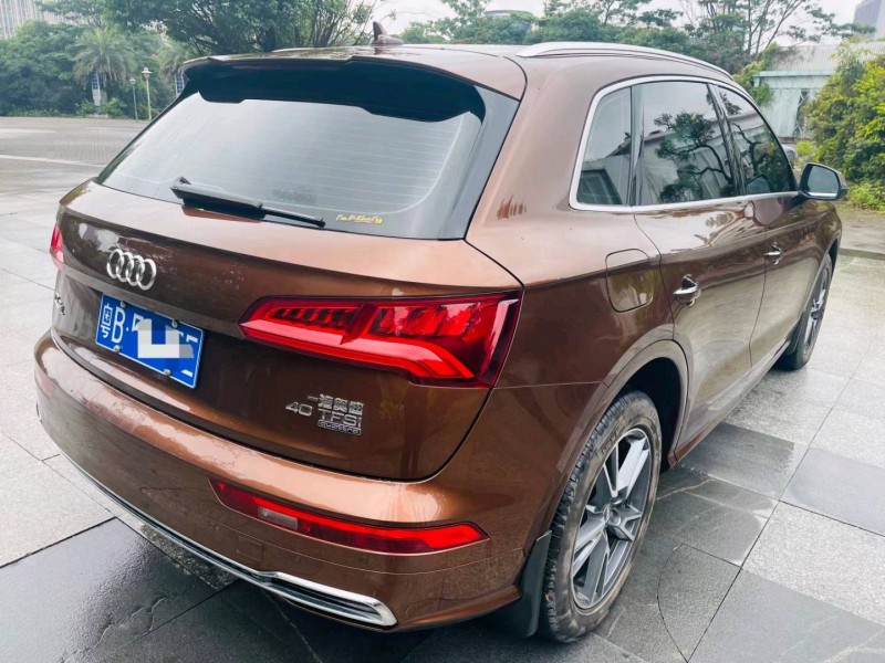 广州19年奥迪Q58