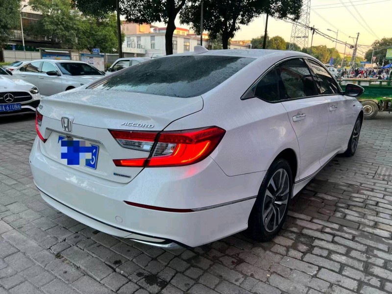 广州20年本田雅阁4