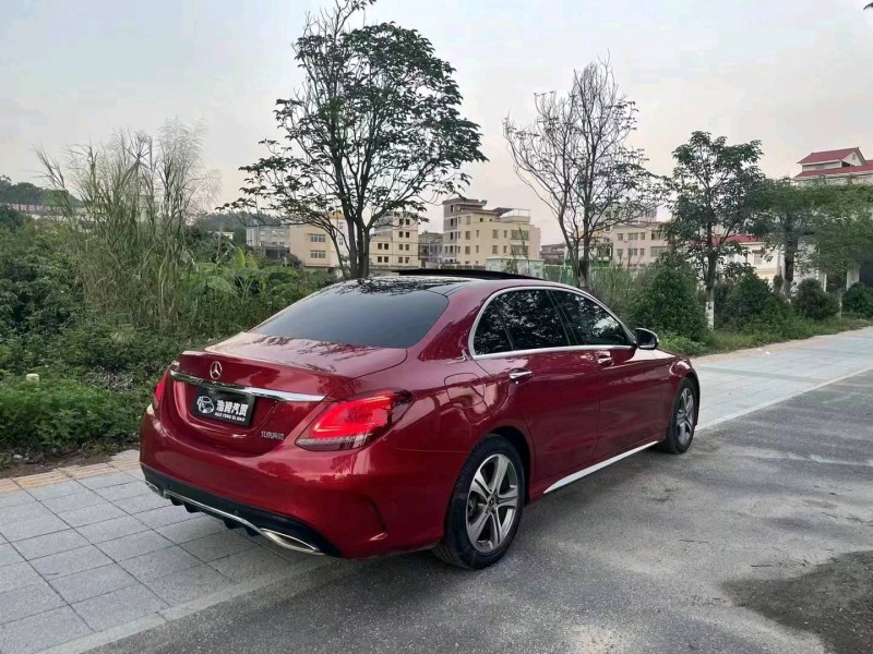 广州19年奔驰C3