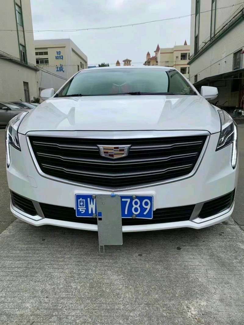 中山19年凯迪拉克XTS1
