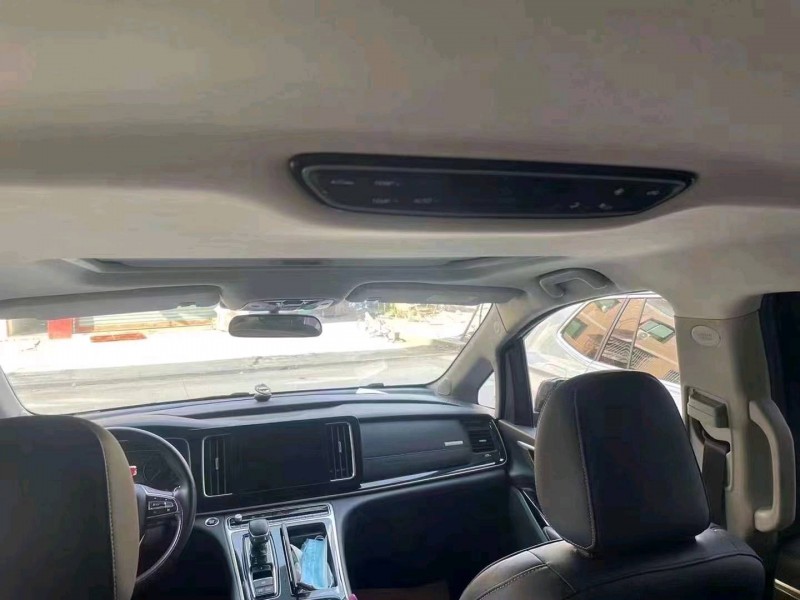 泸州20年传祺M84