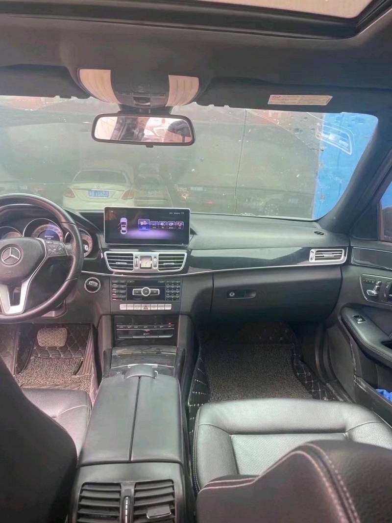 济宁14年奔驰E8