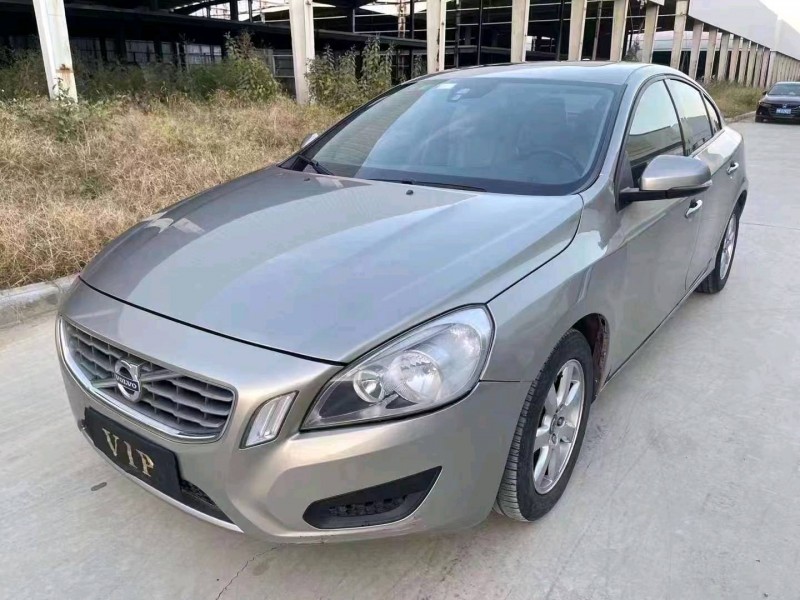 济宁11年沃尔沃S60L2