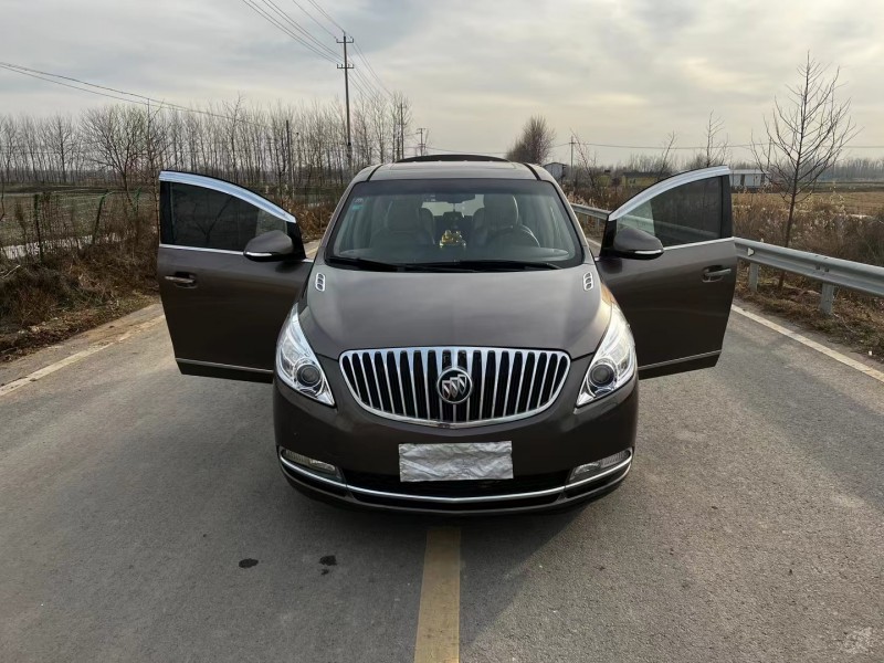 徐州11年别克GL82