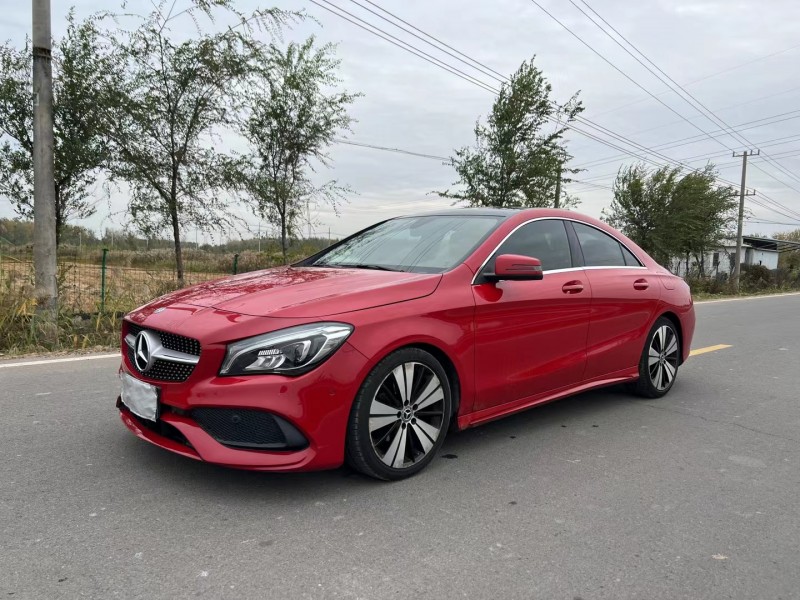 徐州17年奔驰CLA2