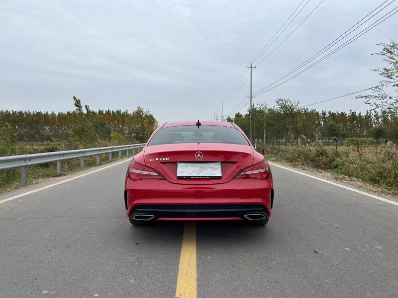 徐州17年奔驰CLA9