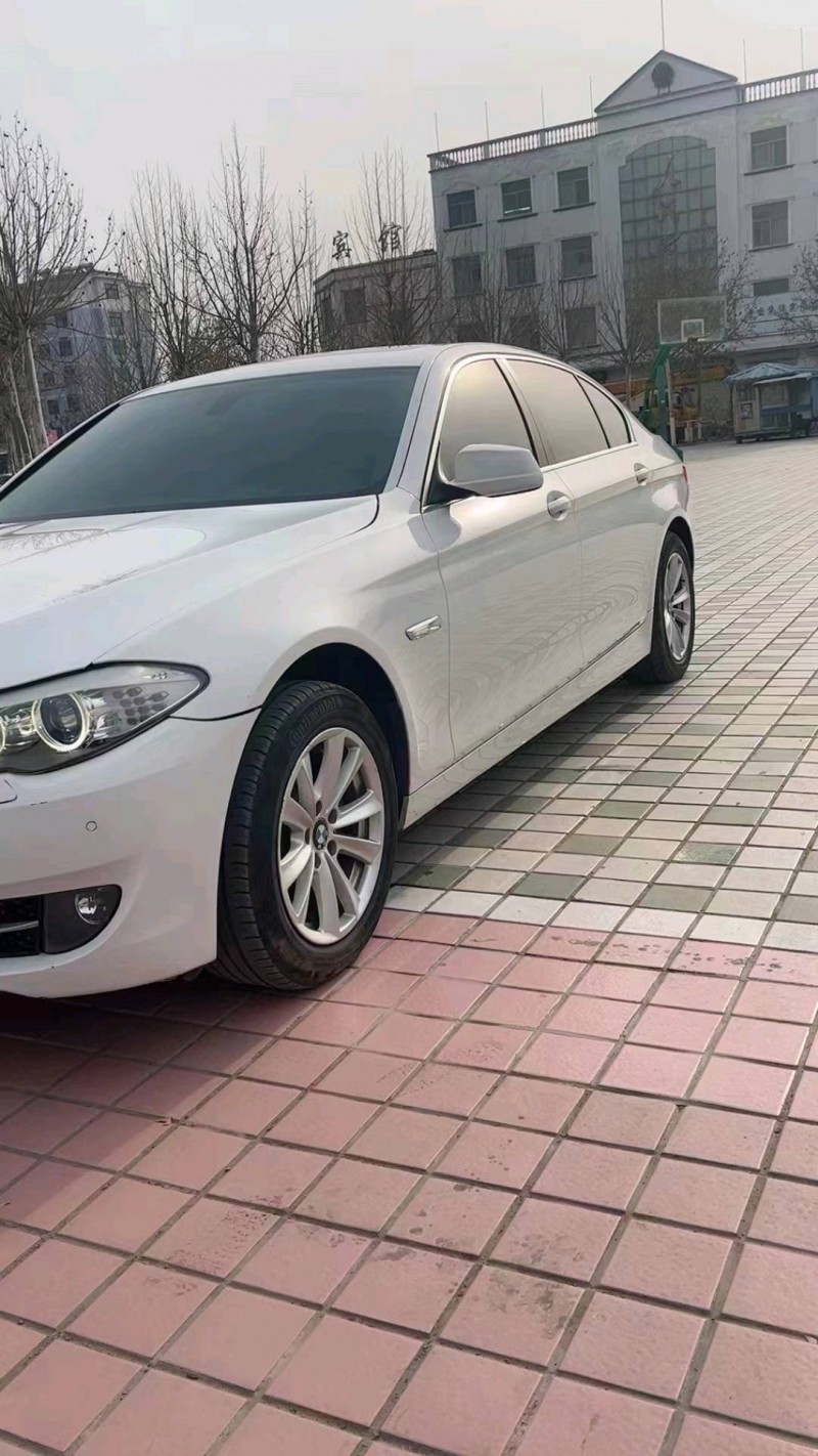 北京12年宝马5系2