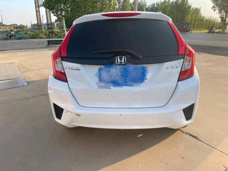 济南16年本田飞度5