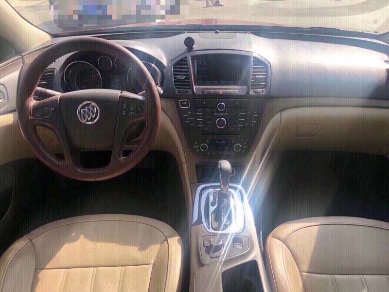 北京10年别克君威6